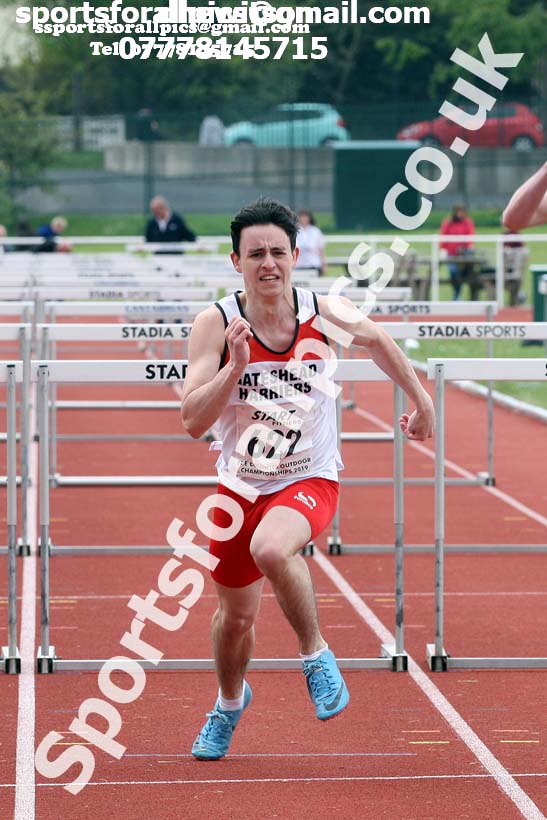 Mens under-20s 110 metres hurdles, 2019 North Eastern Track and Field Champs., Middlesbrough. Photo:  David T. Hewitson/Sports for All Pics